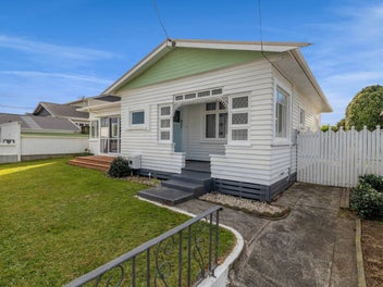 33 Beach Street, Fitzroy, New Plymouth