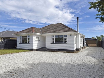 105 Pages Road, Wainoni, Christchurch