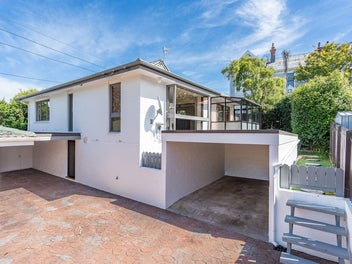 57A Wallace Street, Maori Hill, Dunedin