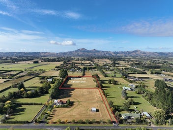 117 Tirohanga Road, North Taieri