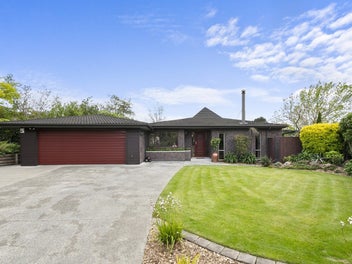 18 Clifton Terrace, Fitzherbert, Palmerston North