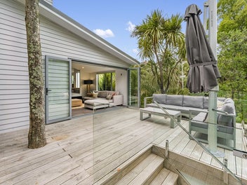 3B Appleyard Crescent, Meadowbank, Auckland