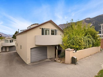 28A Hallenstein Street, Queenstown, Queenstown