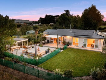 74 Woodside Road, Woodside, Outram