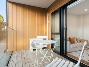 11/9 Schnapper Rock Road, Greenhithe, Auckland