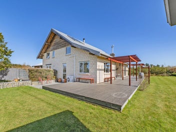 9 Hayfield Terrace, Cust, Rangiora