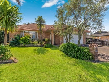 10 Stewart Gibson Place, Manurewa, Auckland