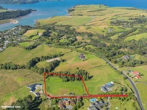 133 Okura River Road, Okura, Auckland