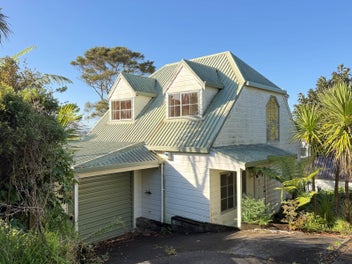4/102B Manuka Road, Bayview, Auckland