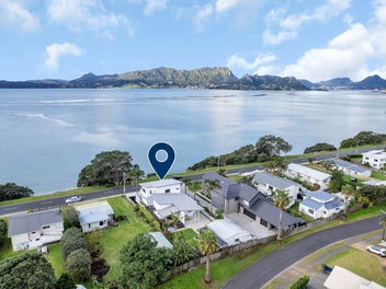 237 One Tree Point Road, One Tree Point