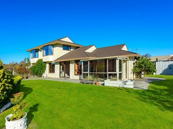 32 Ben Nevis Drive, Broomfield, Christchurch