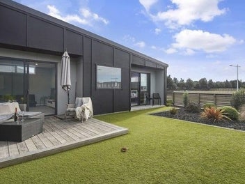 27 Tamapahore Boulevard, Papamoa Beach, Papamoa