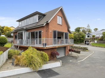 49 Highcliff Road, Andersons Bay, Dunedin