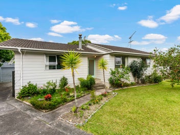 13 Pitcher Place, Glen Eden, Auckland