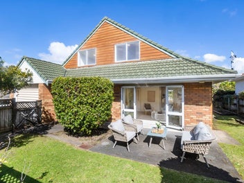 2/8 Lonsdale Street, Ellerslie, Auckland