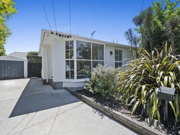1/4 Galway Avenue, Bryndwr, Christchurch