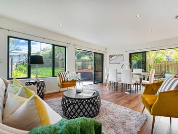 17A Atkinson Road, Titirangi, Auckland
