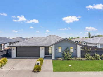 102 Petries Road, Woodend, Woodend