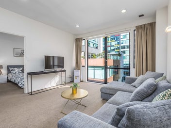 5J/72 Wellesley Street West, Auckland Central, Auckland