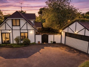 201 Carnoustie Drive, Wattle Downs, Auckland