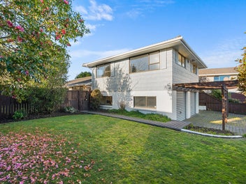 12 Juniper Place, Burnside, Christchurch