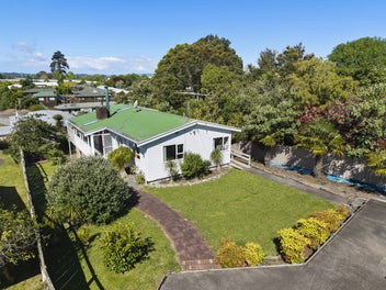 61 Christmas Road, Manurewa, Auckland