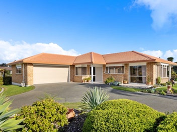2 McGowan Place, Orewa, Orewa