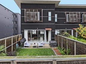 37/9 Humber Street, Pandora, Napier