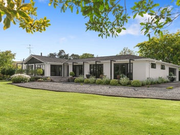 525 Masterton Castlepoint Road, Te Ore Ore, Masterton