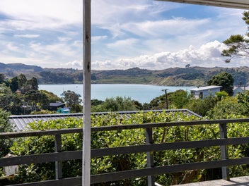 69 Government Road, Raglan, Raglan