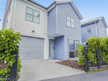 1/29 May Street, Hamilton East, Hamilton