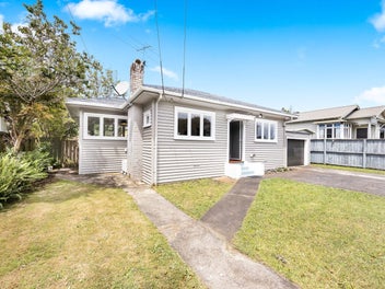 71 Renfrew Avenue, Sandringham, Auckland