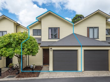 16/11 The Avenue, Albany, Auckland