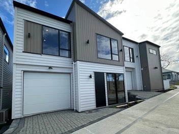 2/59 Howe Street, Howick, Auckland