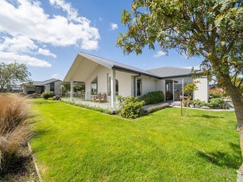 22 Burnby Drive, Te Anau, Te Anau