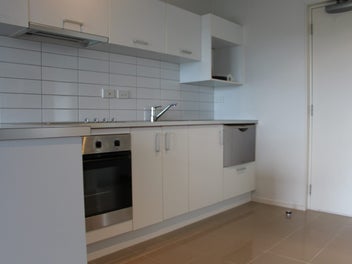 6D/60 Masons Road, Oteha, Auckland