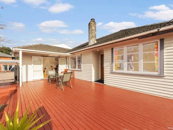 108 Archibald Road, Kelston, Auckland