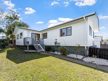 12B Brandon Road, Manly, Whangaparaoa