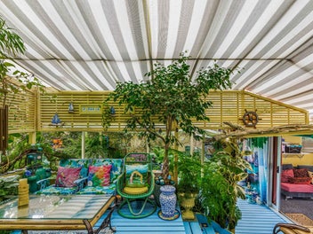 1/3A Kirrie Avenue, Te Atatu South, Auckland