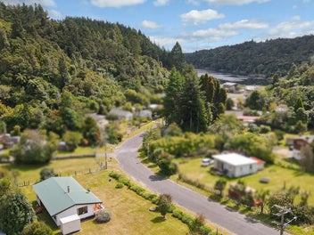 3 Tombleson Road, Lake Rotoma, Rotorua