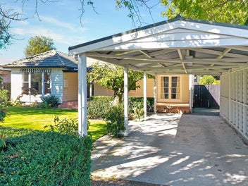 52 Cross Street, Allenton, Ashburton