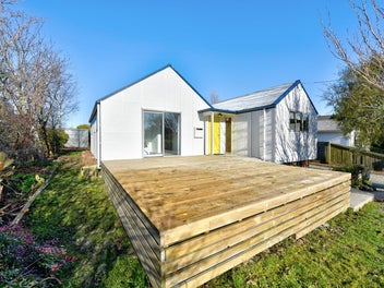 35 Cambridge Street, Tapanui
