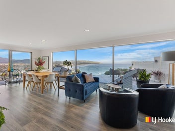 63 Cliffs Road, Saint Clair, Dunedin