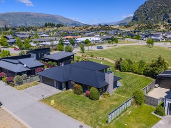 3 Poppy Lane, Albert Town, Wanaka