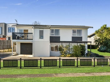 56 Archmillen Avenue, Pakuranga Heights, Auckland