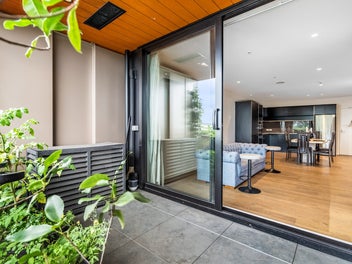 201/64 Victoria Street, Onehunga, Auckland