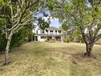 16 Colchester Avenue, Glendowie, Auckland