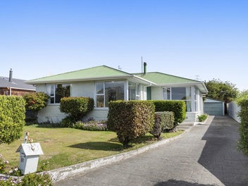 57 Denise Crescent, Hornby, Christchurch