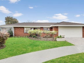 8 Mt Blanc Place, Northpark, Auckland