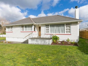 20 Parnell Street, Fairfield, Lower Hutt